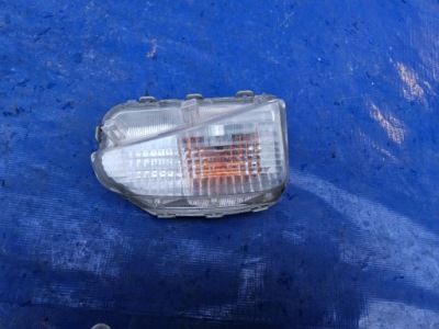 Toyota prius iii 12-15 поворотник левый фото №1