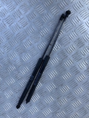 Амортизаторы крышки багажника toyota prius iv 15- фото №1