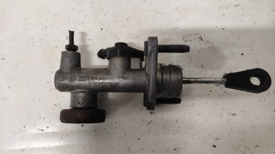 Помпа циліндр зчеплення зчеплення venga ix20 1.4 crdi фото №1