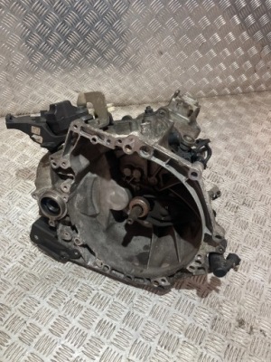 Коробка передач передач 20v261 opel combo e 18- 1.5 hdi фото №1