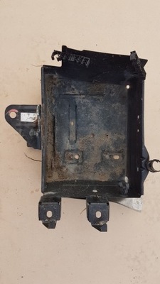 Основание аккумулятор renault trafic 8200146214 фото №1