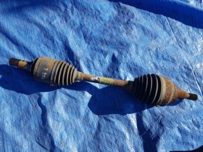 Привідний вал лівий перед mercedes gl ml w164 x164 a1643302701 фото №1