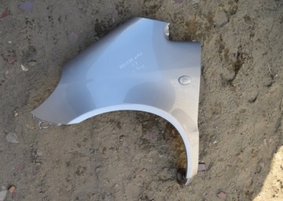 Крыло  левое  mercedes a140 a-klasa l.706 фото №1