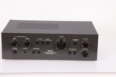Wzmacniacz Akai AM-2200