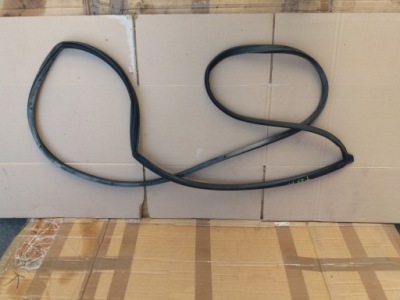 Прокладка дверь правый задняя toyota avensis t25 kombi фото №1