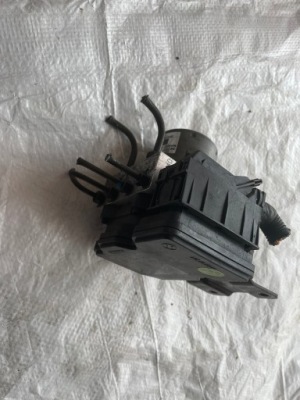 Насос abs kia carens iv 14r 1.7crdi 58910-a4981 фото №1