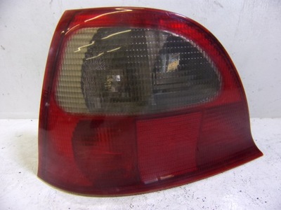 Лампа ліва задня lift rover 25 фото №1