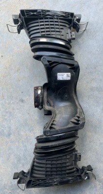 Mercedes oem 642 3.0cdi v6 повітрозабірник витратомір повітря фото №1