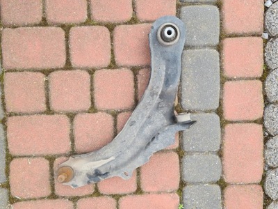 Renault captur i важіль правий перед фото №1