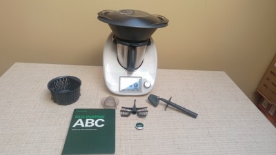 VORWERK Thermomix TM5 + nośnik ABC + cook key