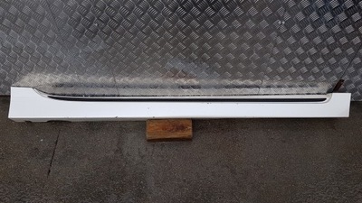 Молдинг порог правая opel ampera 22840892 фото №1