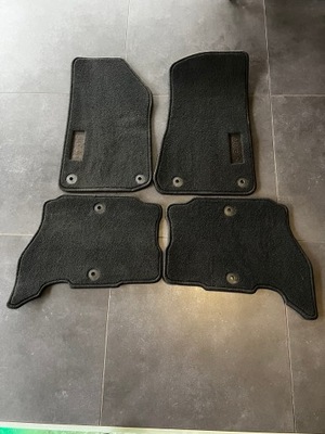 JEEP WRANGLER JL ALFOMBRILLAS ORIGINAL JUEGO  