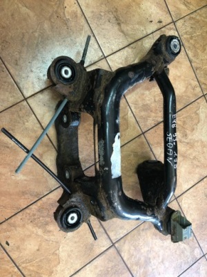 Bmw e46 1.9b 99 sedan подрамник балка подвеска фото №1