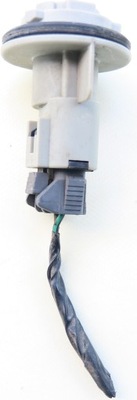 Роз'єм лампи перед nissan primera p11 ксенон фото №1