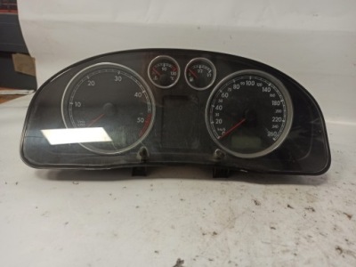 Volkswagen passat b5 fl 1.9 tdi счетчик приборы 3b0920806a фото №1