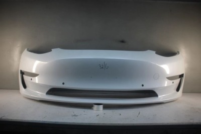 Бампер перед передній tesla model 3 iii фото №1