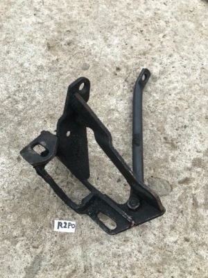 Кронштейн насоса гидроусилителя mercedes w116 w123 r107 m110 фото №1