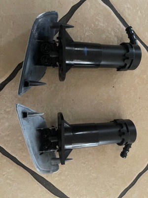 Audi q7 mod 2011 омивач лампи оригінал фото №1