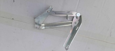 Петля капот лівий mercedes sprinter w906 9067500021 фото №1