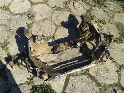 SUBBASTIDOR DEL MOTOR BASTIDOR BMW 1 E87 2.0 D DIESEL  