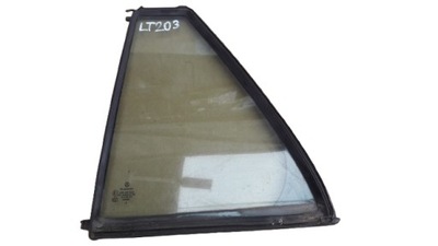 Mercedes w203 стекло левый задняя треугольник фото №1