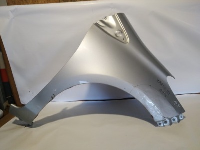 Toyota yaris iii 3 крыло правый перед фото №1