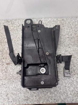 Основание аккумулятор volvo xc40 2017-2024 32219128 фото №1