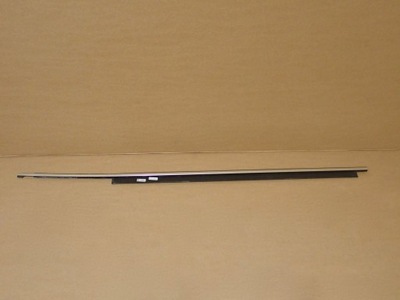 Audi rs5 a5 молдинг уплотнитель левая матовая фото №1