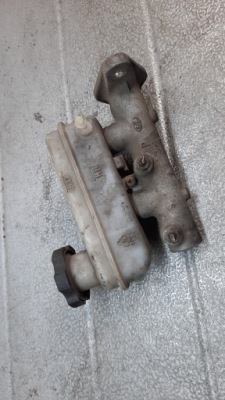 Насос гальмівна hyundai matrix i 1.5crd 03r фото №1