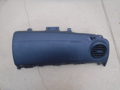 Заглушка подушки безопасности jeep liberty kj p5gr10xdvag фото №1