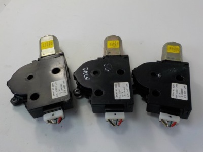 Subaru forester ii sg моторчик шторка люк фото №1