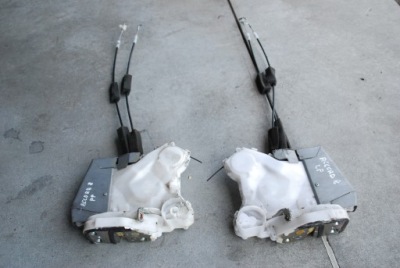 Accord viii 08- замок дверь перед l / p uk фото №1