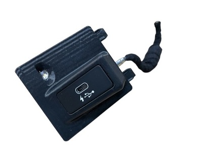 Роз'єм port usb bmw x3 g01 фото №1