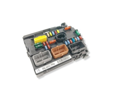 Коробка модуль bsm peugeot citroen 9667199780 r09 фото №1