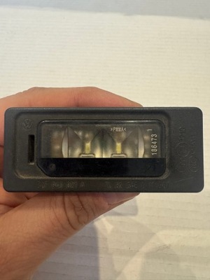 Vw passat b7 лампа led номерного знака реєстраційний 3af943021a фото №1