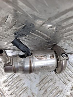 Форсунка adblue mercedes a0004901613 фото №1