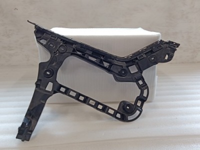 Vw passat b8 kombi направляющая правый задняя 3g9807356a фото №1