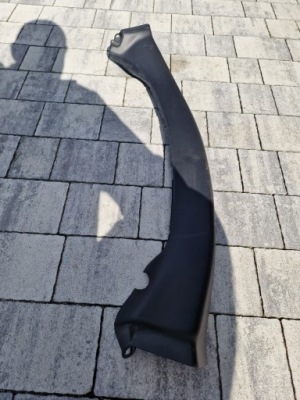 Tesla model 3 молдинг багажника фото №1