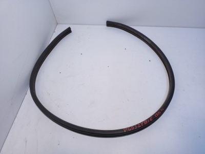 Hyundai i30 ii прокладка жабо 2012- фото №1