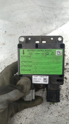 Датчик подушка безопасности ford fusion 1.4b 04r hb фото №1