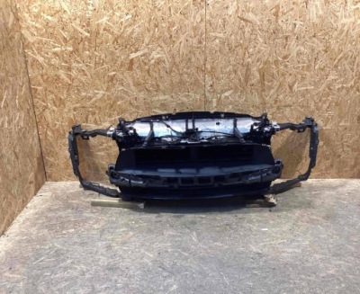 Pas передній радіатор porsche macan 95b805931f фото №1