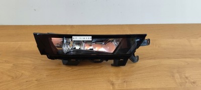 Skoda rapid lift правый противотуманная фара оригинальный 17-20rok фото №1