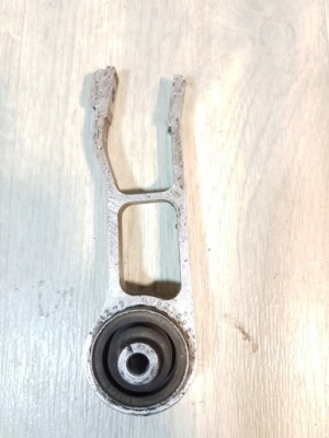 Подушка кронштейн двигуна 1.6ts alfa romeo 156 фото №1