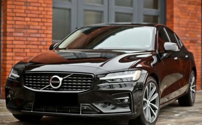 Volvo S60 R-Design AWD FULL LED skóry BLIS navi