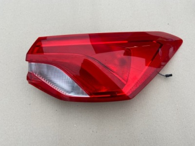 Ford focus mk4 sedan 18-21eu лампа задняя правая led фото №1