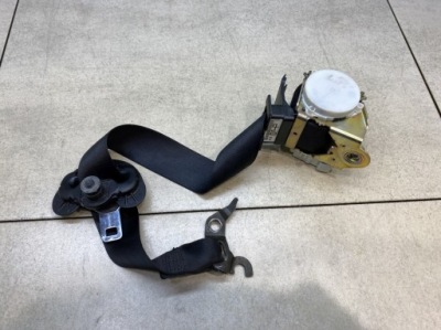 Ремінь безпеки ліве перед bmw 1 e87 фото №1