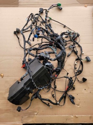 Джгут коробка запобіжників jaguar xf x250 3.0 d фото №1