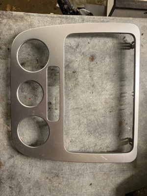 Рамка dekor захист радіо навігації vw scirocco eos 1q0858071g фото №1