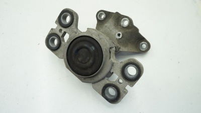 Volvo v60 s60 ii подушка коробки передач кронштейн фото №1