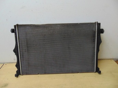 Радиатор wody mercedes w177 w247 a2475000203 фото №1